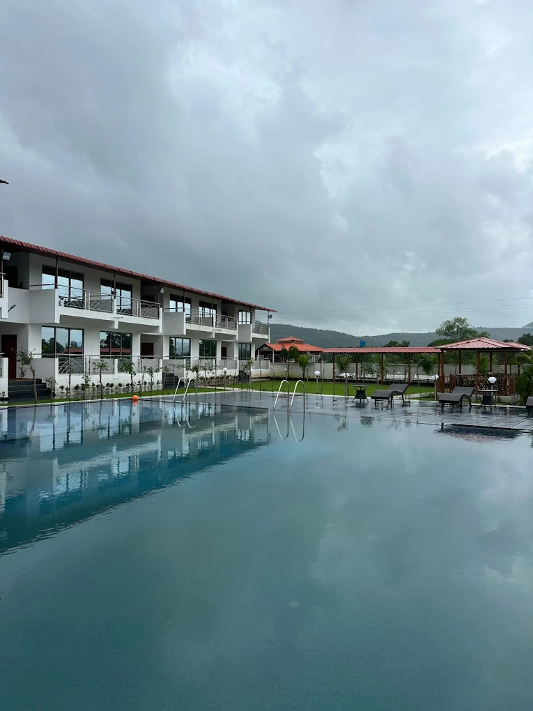 Goa Shell resort, Karjat — poolside